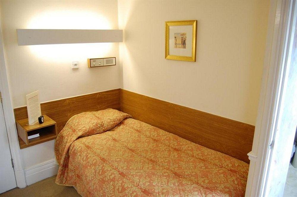 Cheshire Hospitality Ltd T\/A Lennox Lea Studios & Apartments Sale Extérieur photo